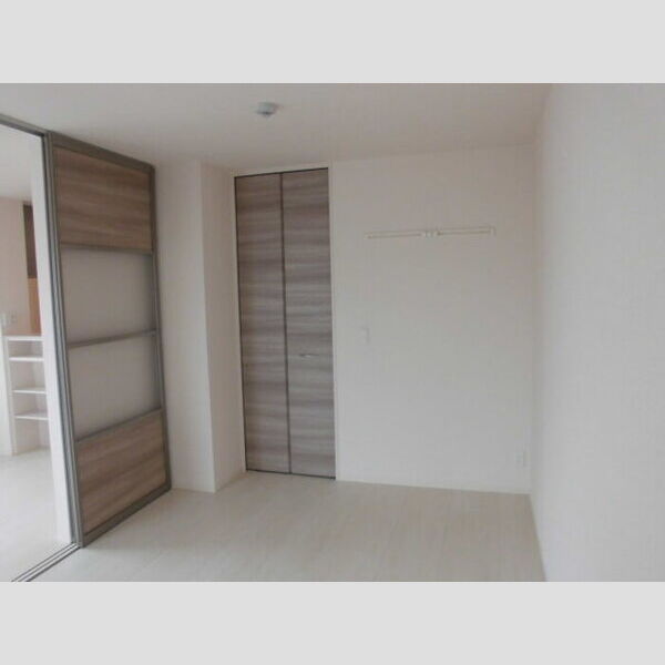 その他 (LDK横　洋室)