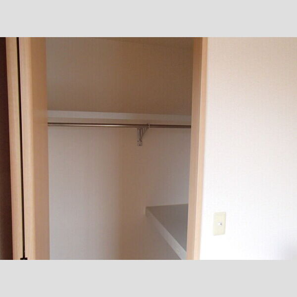 収納 (ウォークインクローゼット)