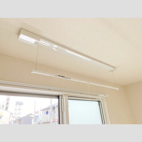 その他 (室内物干し)