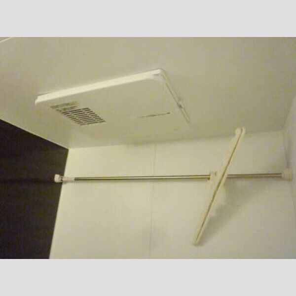 バス (浴室乾燥機)