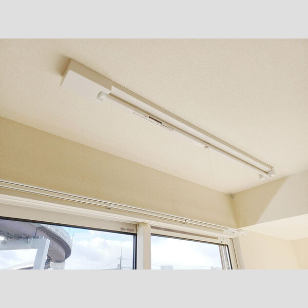 その他 (室内物干し)