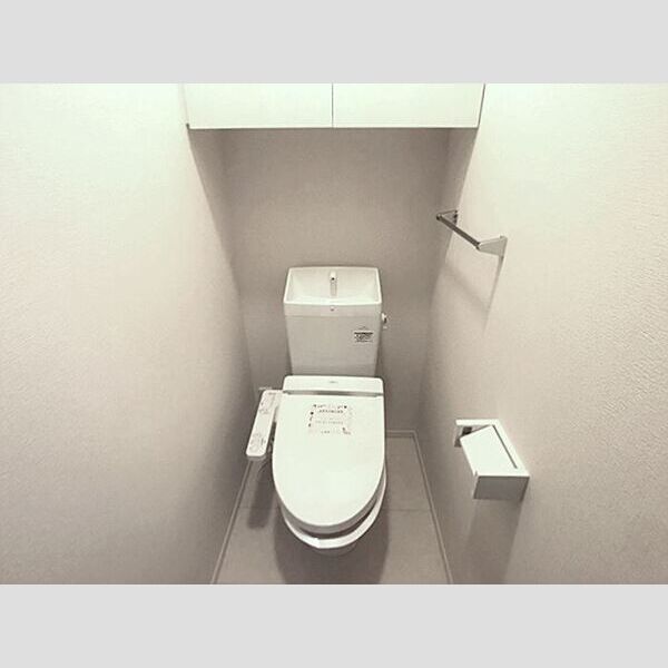 トイレ (温水洗浄便座)