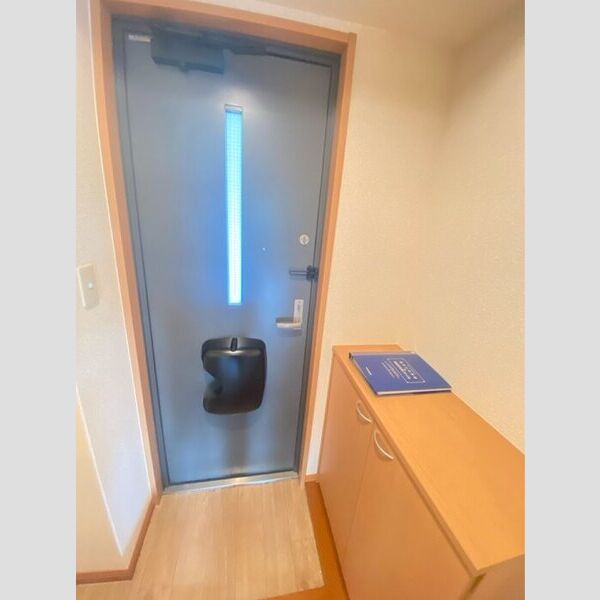 玄関 (玄関)