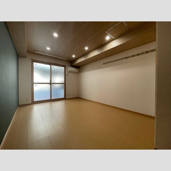 その他 (洋室(別角度))