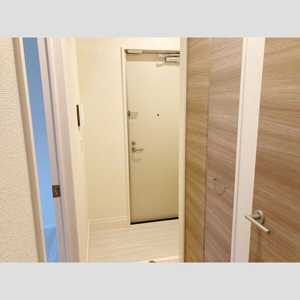 玄関 (玄関)