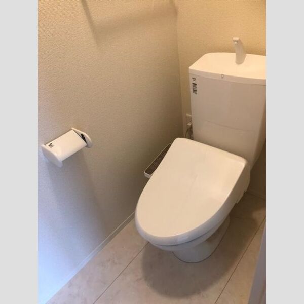 トイレ (温水洗浄暖房便座)