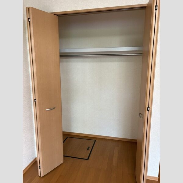収納 (クローゼット)