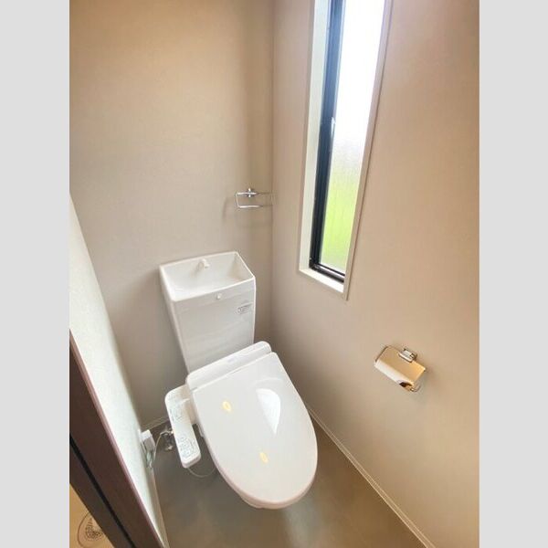 トイレ (温水洗浄暖房便座)