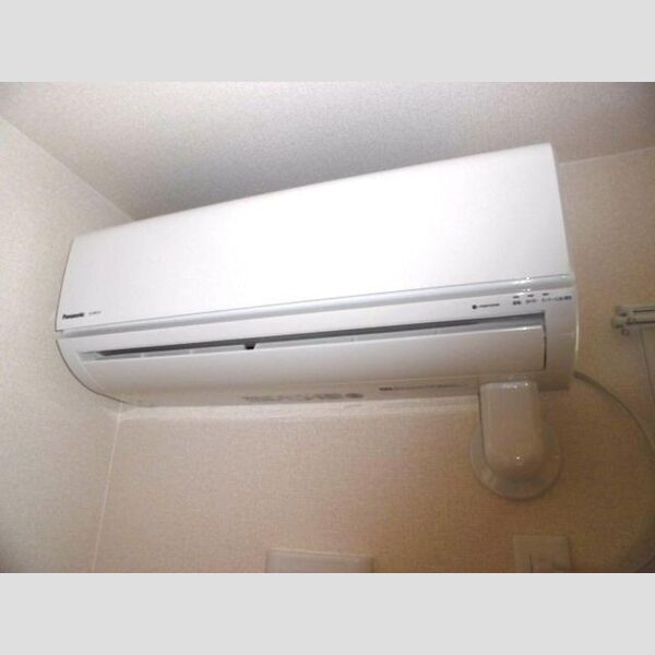居室・リビング (エアコン)