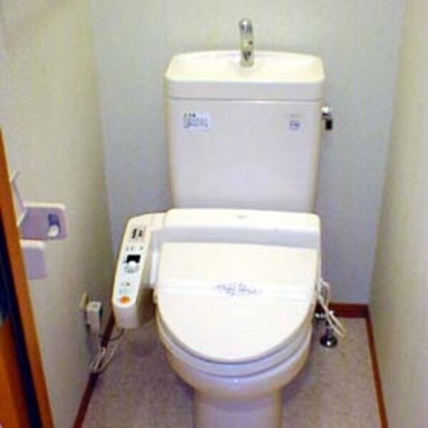 トイレ (トイレ(暖房便座付))