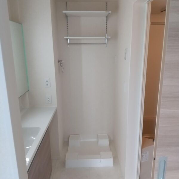 その他設備 (洗濯機置き場)