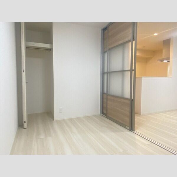 その他 (洋室)