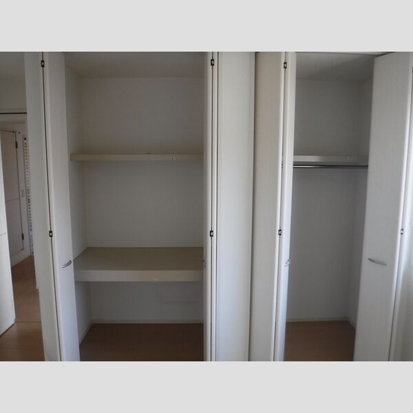 収納 (クローゼット)