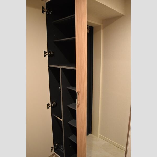 その他設備 (シューズボックス)