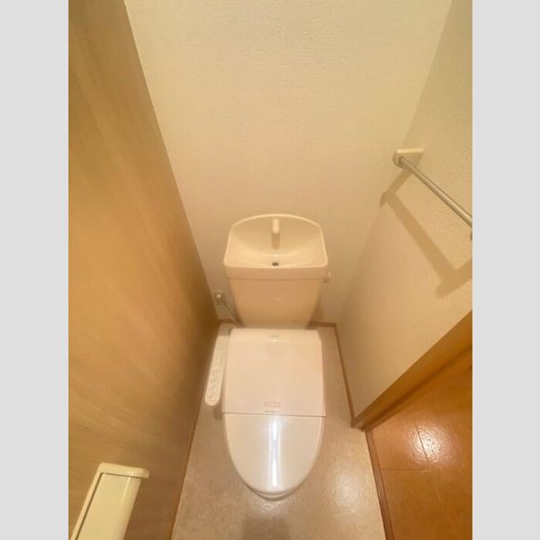 トイレ (温水洗浄暖房便座)