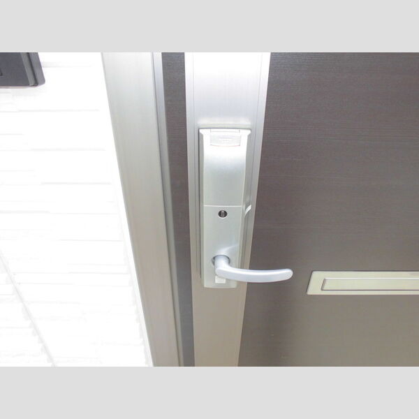 玄関 (カードキー)