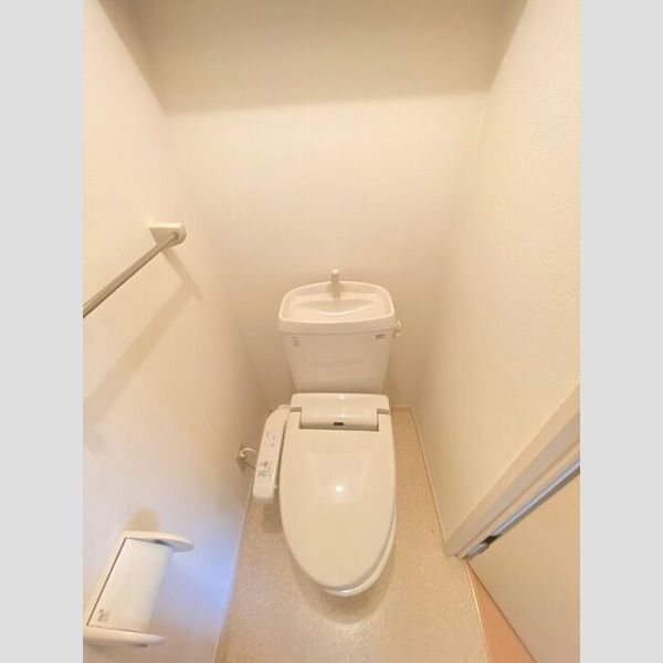 トイレ (温水洗浄暖房便座)