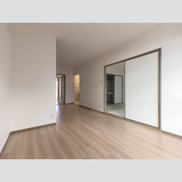 居室・リビング (DK)