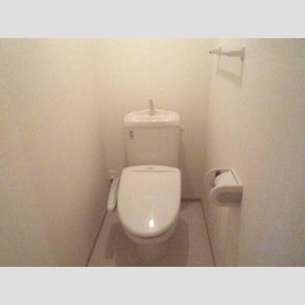 トイレ (温水洗浄便座)