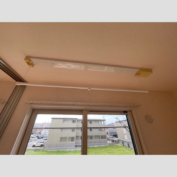 その他 (室内物干)