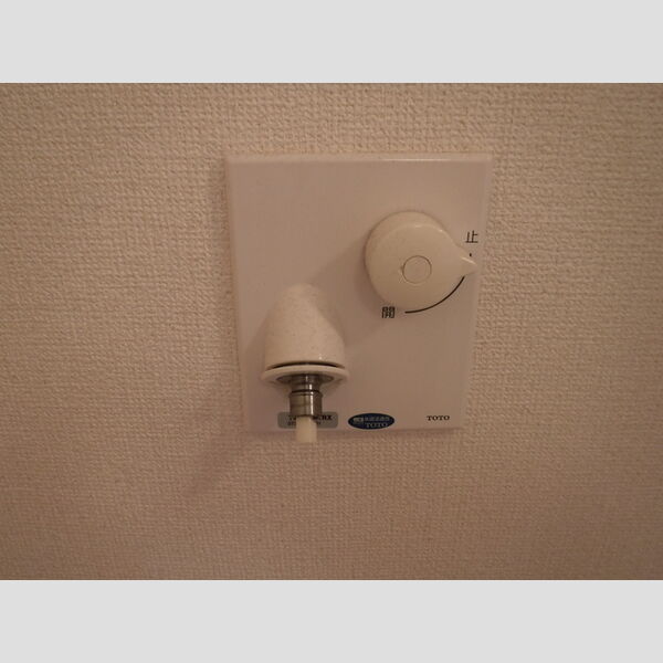 その他 (水漏れ防止洗濯機用水栓金具)