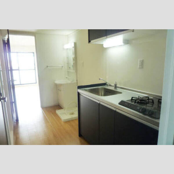 キッチン (302 2口ガスシステムキッチン)