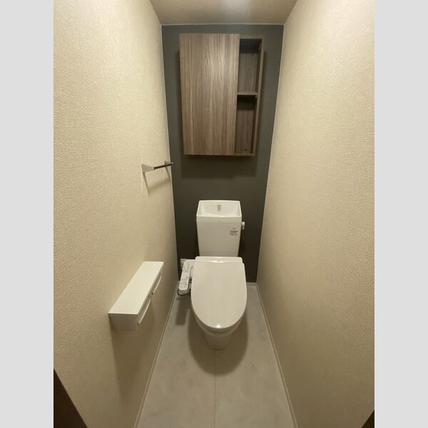 トイレ (温水洗浄暖房便座)