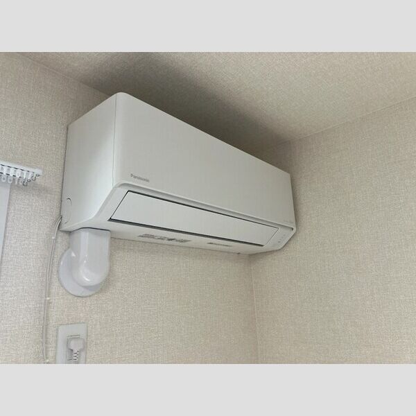 その他設備 (エアコン)