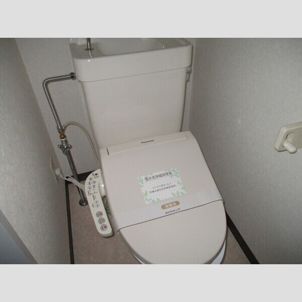 トイレ (温水洗浄暖房便座)