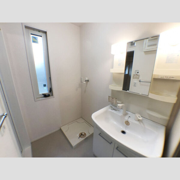 洗面所 (洗髪洗面化粧台)