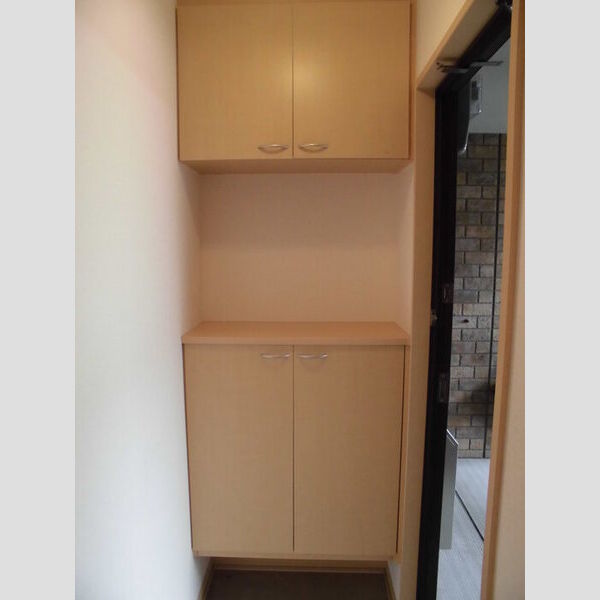 玄関 (シューズボックス)