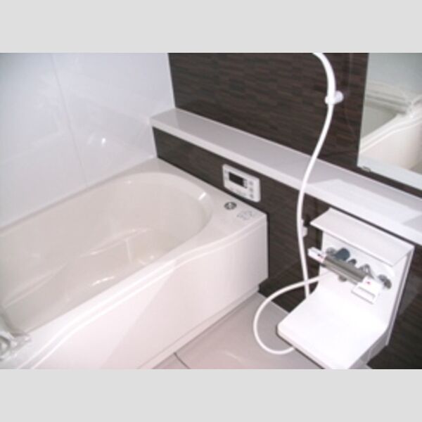 バス (102:浴室(浴室換気乾燥機&追い焚き給湯 有))