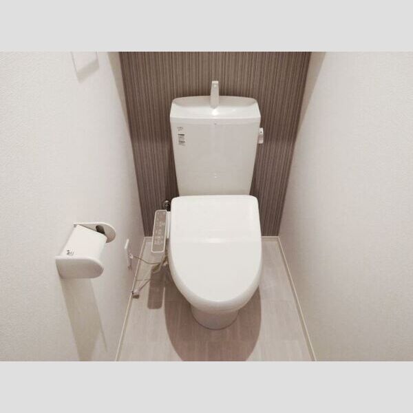 トイレ (温水洗浄便座)