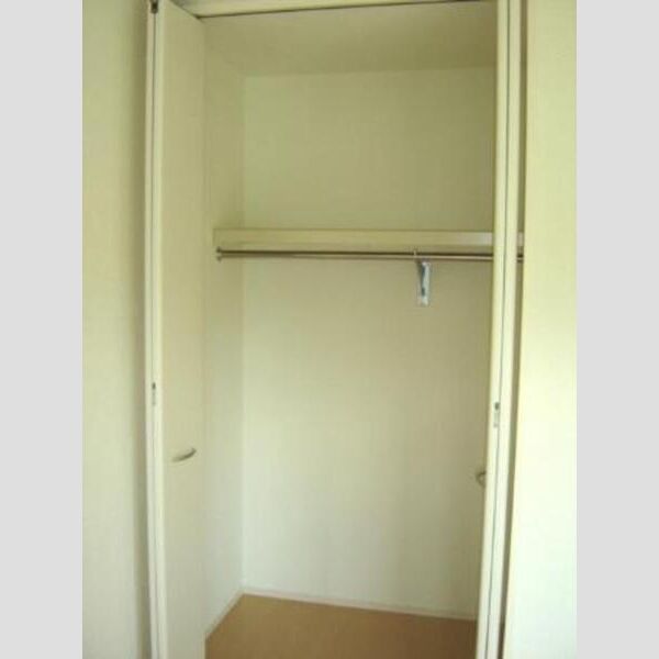 収納 (クローゼット)