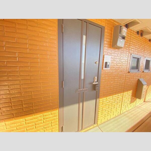 エントランス (エントランス)