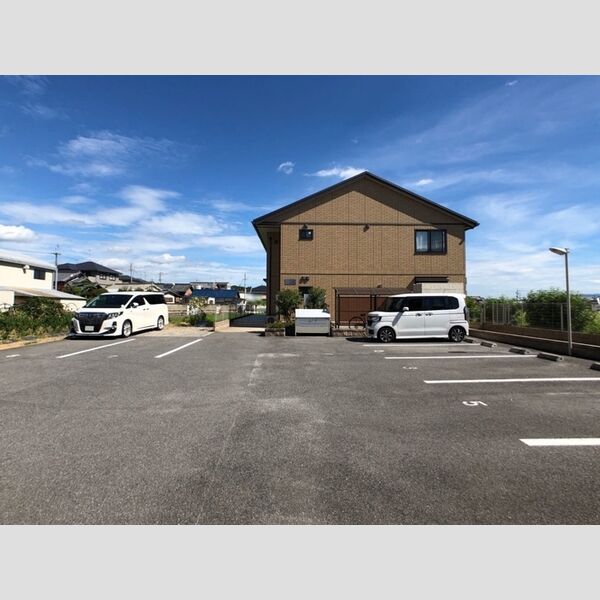 駐車場 (駐車場)