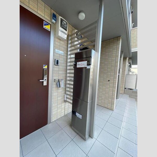 現地周辺 (ポスト)