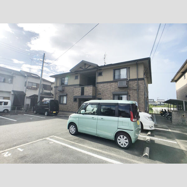 駐車場 (駐車場)