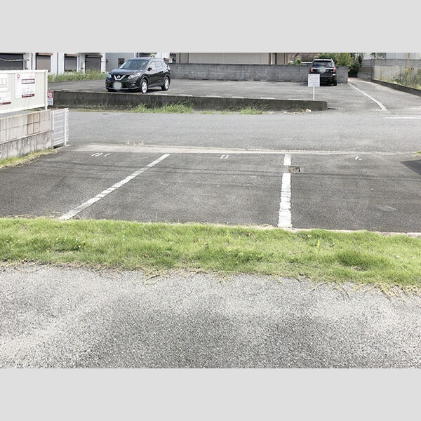駐車場 (駐車場)