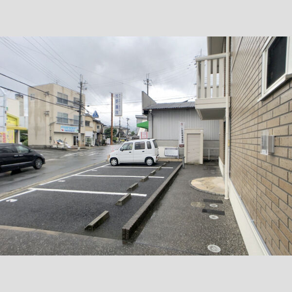 駐車場 (駐車場)
