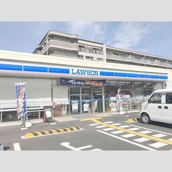 現地周辺 (ローソン 葛城北花内店(450m))