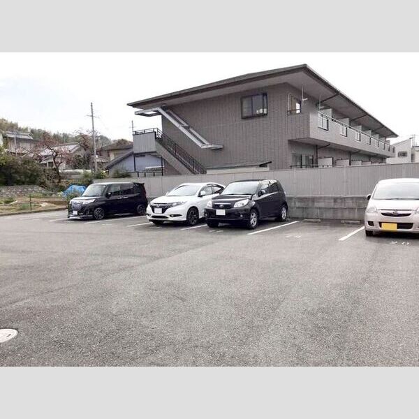 駐車場 (駐車場)