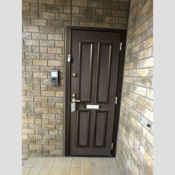 エントランス (エントランス)