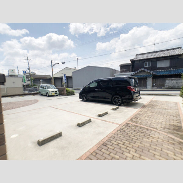 駐車場 (駐車場)