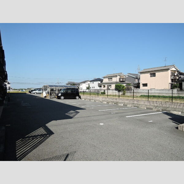 駐車場 (駐車場)