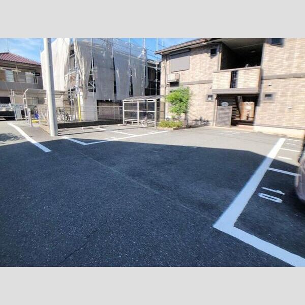 駐車場 (駐車場)
