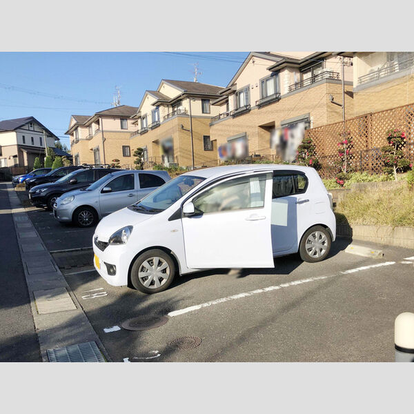 駐車場 (駐車場)