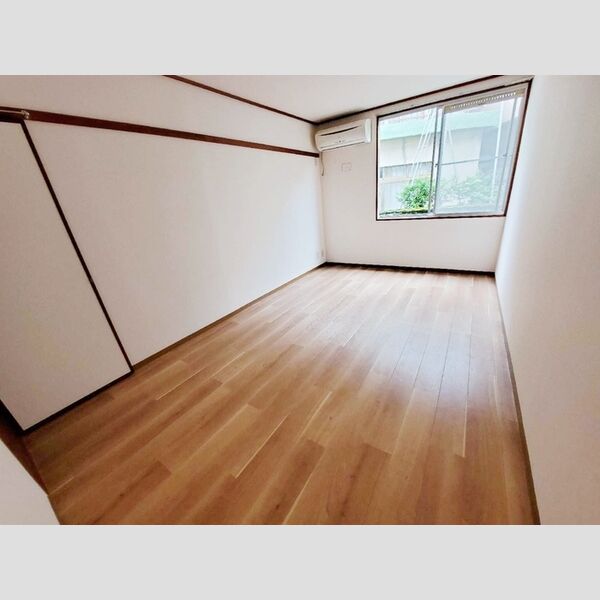 居室・リビング (洋室)