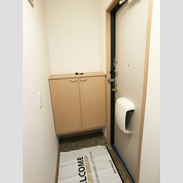 玄関 (玄関)