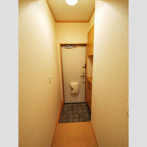 玄関 (玄関)